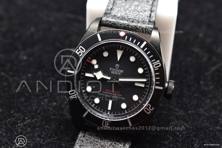 Best Leather A2824 on Heritage ZF Black Dark V Edition Strap Bezel Bay DLC ComfortFit Distressed 425 1:1 Black 0203